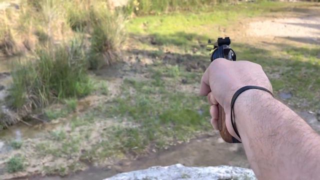 S&W model 48-2 8 3/8” Barrel смотреть онлайн