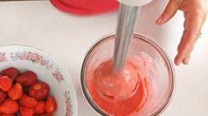 Освежающий напиток из клубники Клубничный смузи Быстро и просто