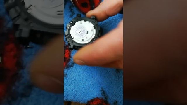 Преметивный ремонт часов, из двух одни.. смотреть онлайн
