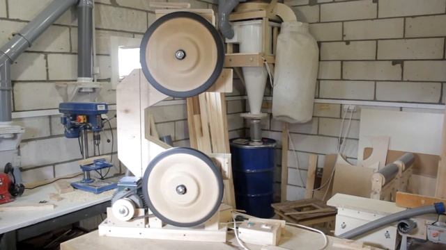 Ленточная пила из одного листа фанеры смотреть онлайн