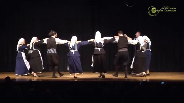 Traditional Greek Dances - Nisiotika