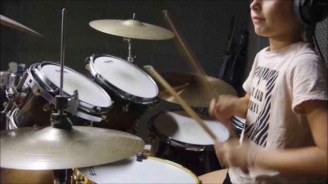 Halsey could have been me (sing 2) drum cover смотреть онлайн