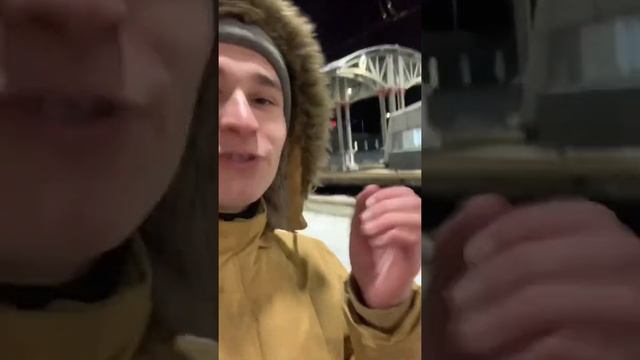 ПРЫЖКИ СО СКАКАЛКОЙ БЕЗ СКАКАЛКИ смотреть онлайн