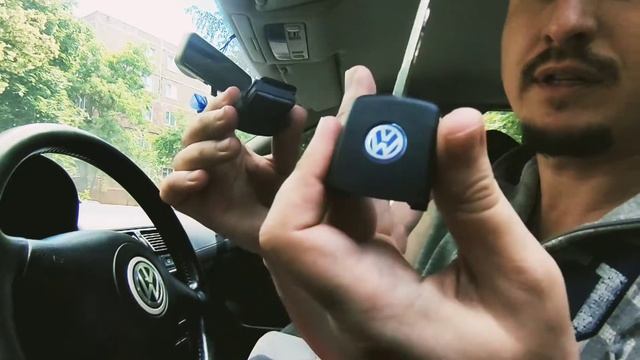 Замена батарейки в ключе гольф мк4. Replacing the battery in the Volkswagen golf mk4 key смотреть онлайн