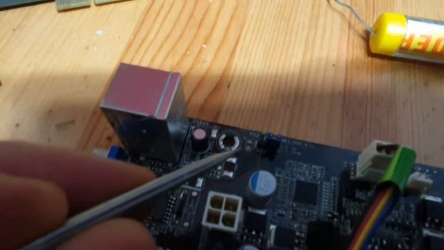 ASRock H55M-LE не работают USB порты. Чиним сами! смотреть онлайн