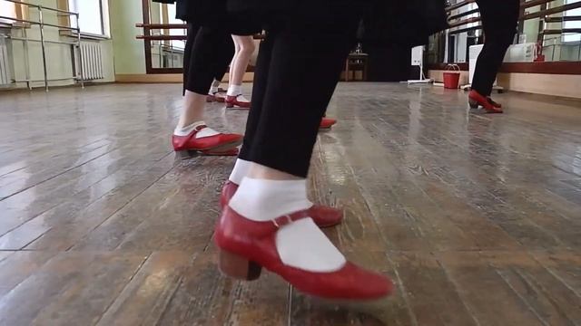 Хореографическая студия Веселый каблучок смотреть онлайн