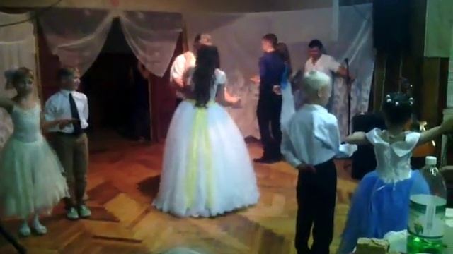 Лучший танец на свадьбу смотреть онлайн