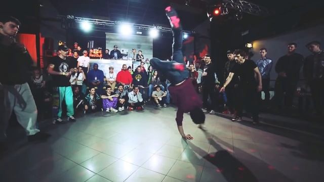 SymphoBreaks (Awesome Energy) - Freestyle Megamix.mkv смотреть онлайн