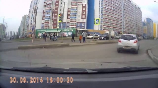 поворот через две сплошные и встречную полосу смотреть онлайн
