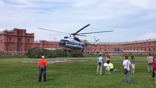 Ми-8, посадка. смотреть онлайн