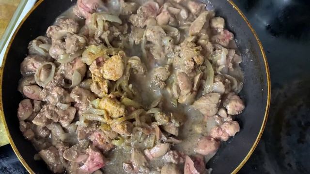 Быстрый ужин/Печень куриная в горчично- сметанном соусе смотреть онлайн