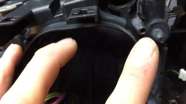 Audi Q3 RS - замена линз на диодные Expression