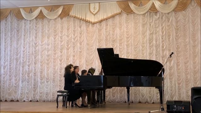 1424 Фортепианный ансамбль преподавателей г Астрахань С Прокофьев Поезд смотреть онлайн