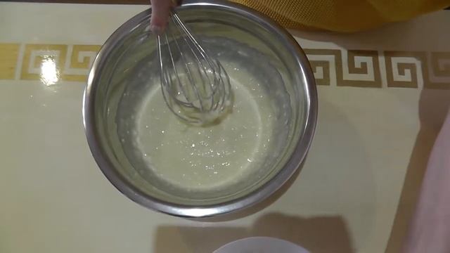 БАВАРСКИЙ ДЕСЕРТ С КОКОСОВЫМИ СТРУЖКАМИ БЕЗ ВЫПЕЧКИ смотреть онлайн