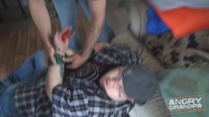 ЗЛОЙ ДЕД | МАЙКЛА УКУСИЛА ЗМЕЯ