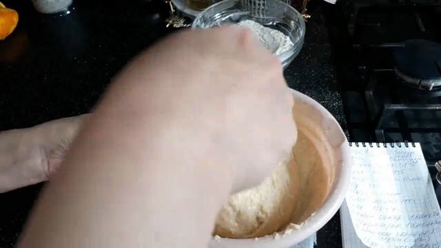 Пеку куличи,крашу яйца,встречаем Пасху!!! смотреть онлайн