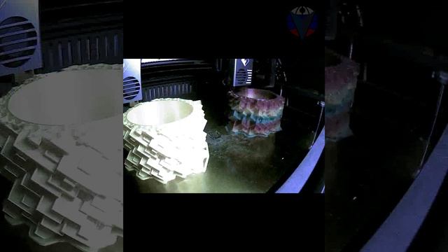 Процесс печати FlashForge Creator 4 #shorts смотреть онлайн