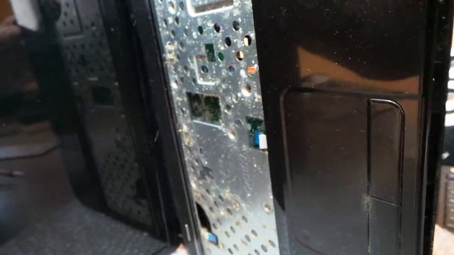 Разбираем ноутбук HP g6 2135sr (В отвратительном состоянии) смотреть онлайн