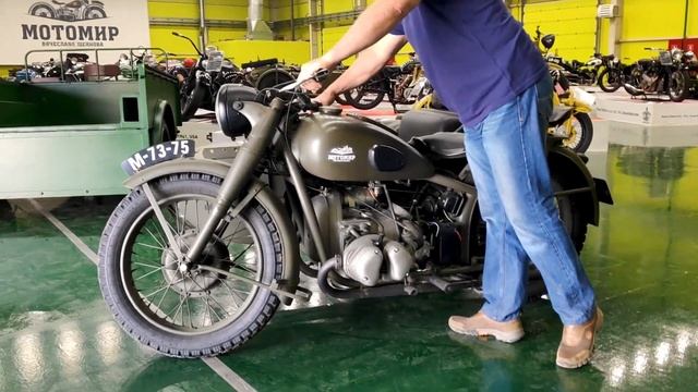 Запуск и звук двигателя М-73-75 (СССР, 1947 г.в.) смотреть онлайн