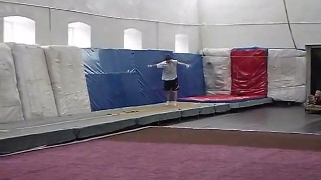 я ИСПОЛНЯЮ КМС смотреть онлайн