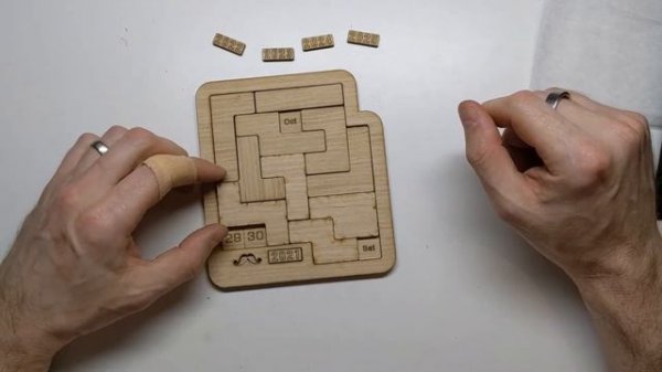 [056] A puzzle a day calendar puzzle