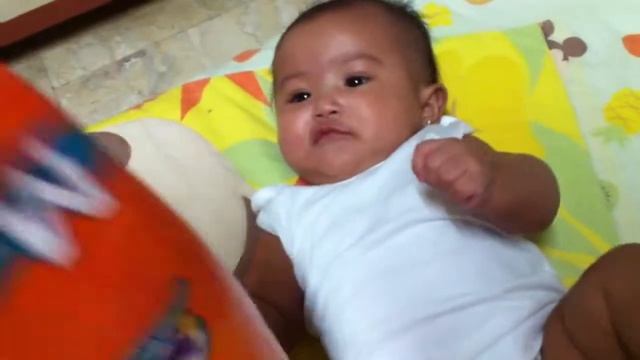 Pampers Comport With Baby Yza