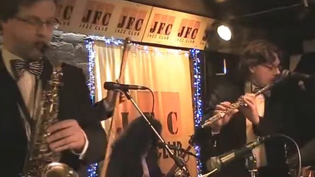 "My Creole Belle" (Easy Winners Ragtime Band & Nikolay Popov) http://www.easywinners.org/ смотреть онлайн