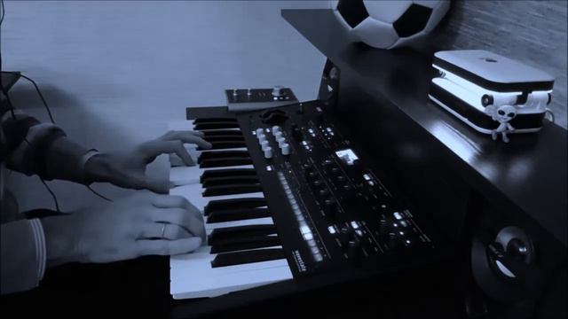 Korg Wavestate - Layers A: Arp 16st +B: Wseq 16st +C: Kalimba Rhythm +D: MS: Wave_Guru: Organish смотреть онлайн