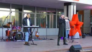 Олег Пахомов /Русский Стилль/ Я солдат служу России 19/03/2022.mp4