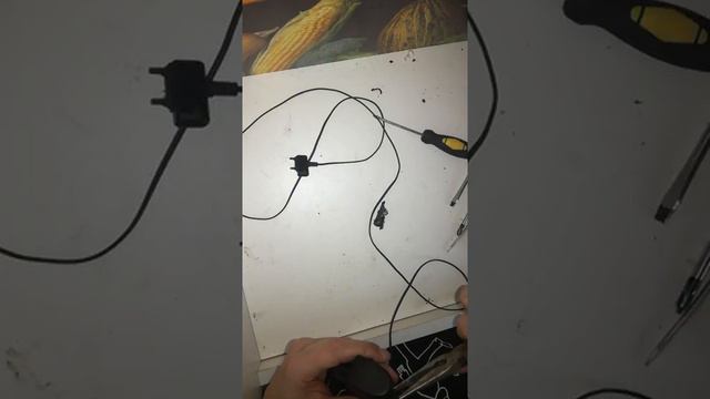 Зарядник Sone Erecsson