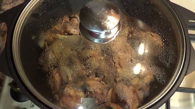 Простой рецепт. Умопомрачительная курица с грибами в сметане. смотреть онлайн