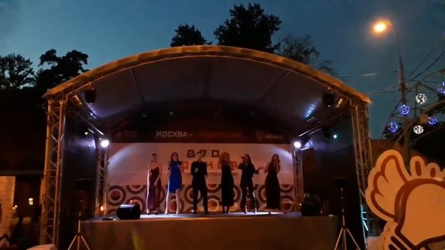 Здравствуй, Москва. (Сергей Богза, Эльмира Якубова)