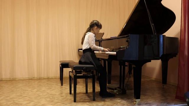 В. Мильман Заяц и мишка. Игнатова Ангелина, 9 лет, 2 класс смотреть онлайн