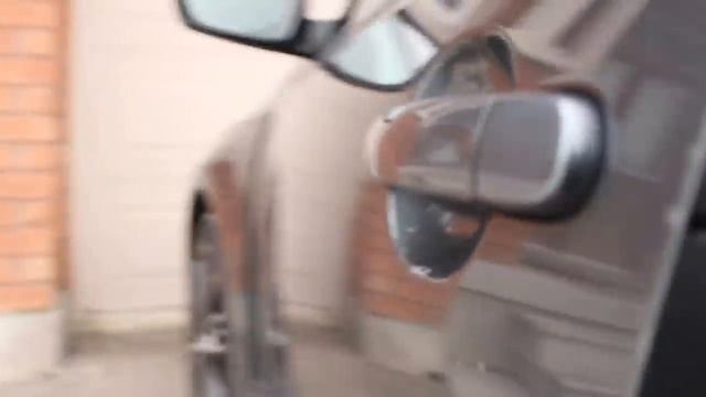 How to Fix a Car Door That Does Not Close смотреть онлайн