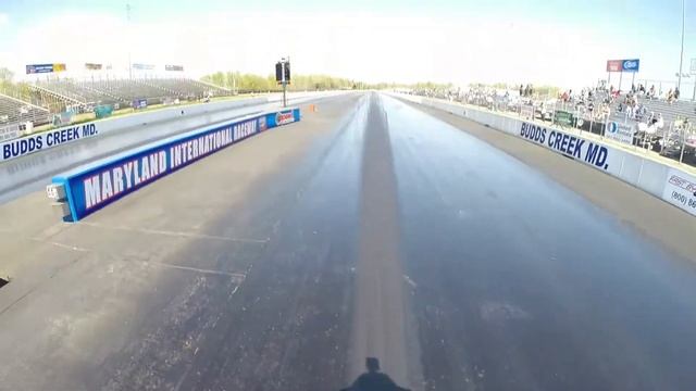 derrick milbourne drag racing - zx10r vs r1 смотреть онлайн