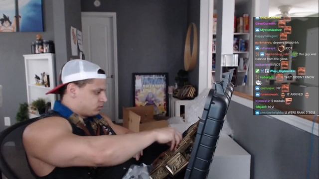 Tyler1 Unboxing - Gift From Riot Games for Getting Challenger on 5 Roles смотреть онлайн