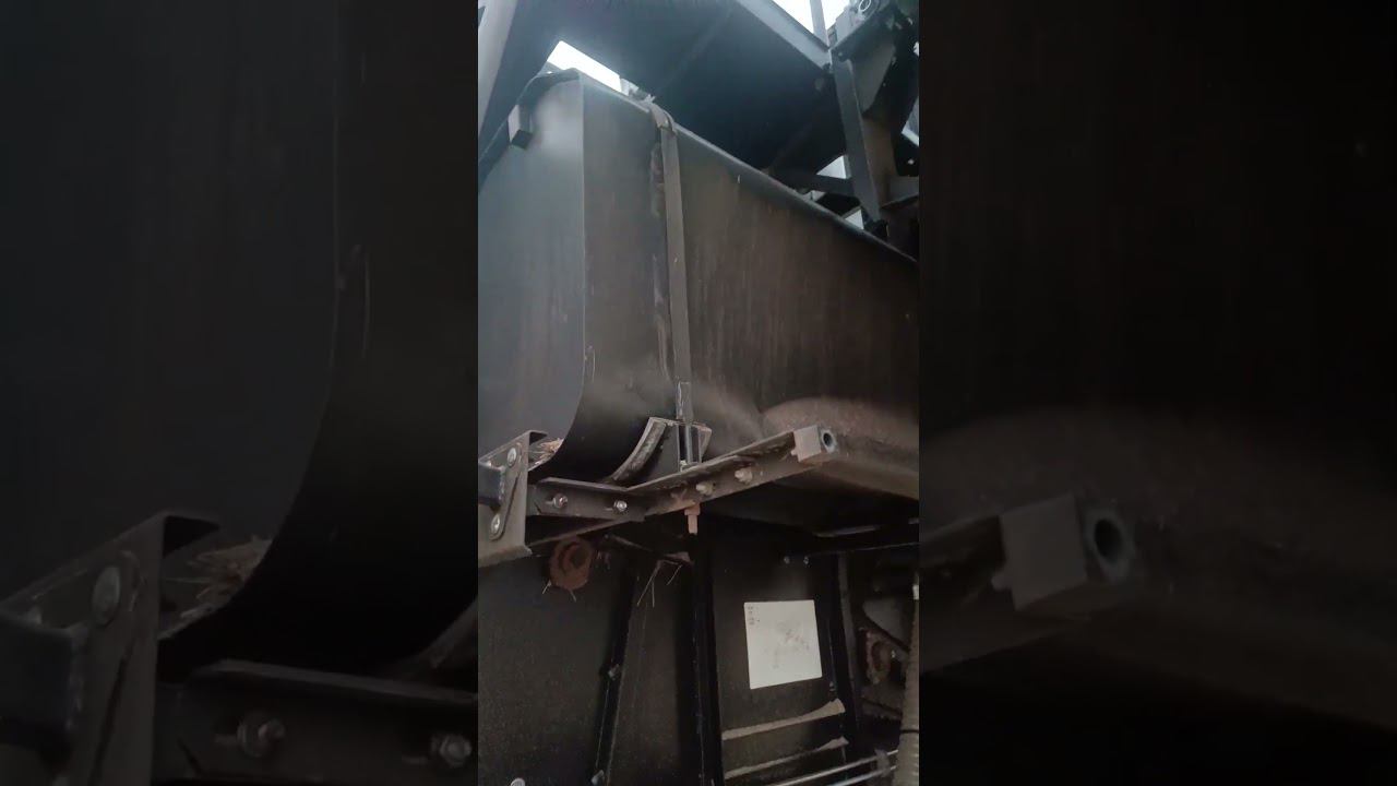 Вчера вечером добавил контента комбайн Вот такого я вообще не встречал ещё. Гарантия? смотреть онлайн