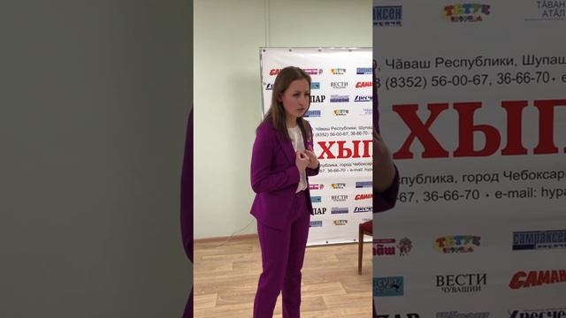 Мальвина Петрова Поэзи баттлӗнче. 25.02.2021.mp4