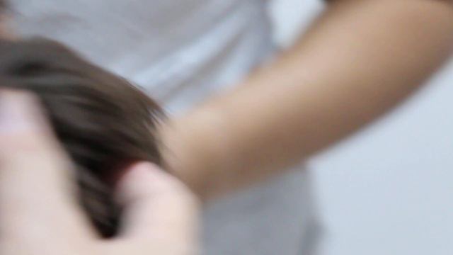 An 8-year-old male Shih Tzu has left ear pain for a week. Why? Pt 1/2 смотреть онлайн