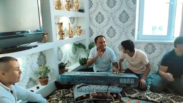 Safarali Amirov - Turfa gullar (Jonli ijro) Studio Lively Production смотреть онлайн