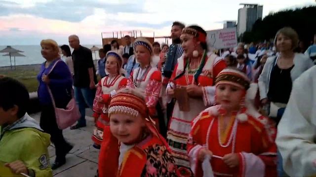 16.06.2017 Детский ансамбль народной песни и танца "Отрадушка". ДК "Приокский" г.Рязань. в Пицунде смотреть онлайн