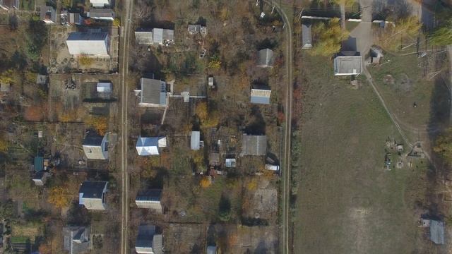 Облёт квадрокоптером дачных участков смотреть онлайн