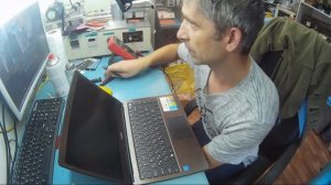 Prestigio SmartBook 133S не включается - диагностика и ремонт.