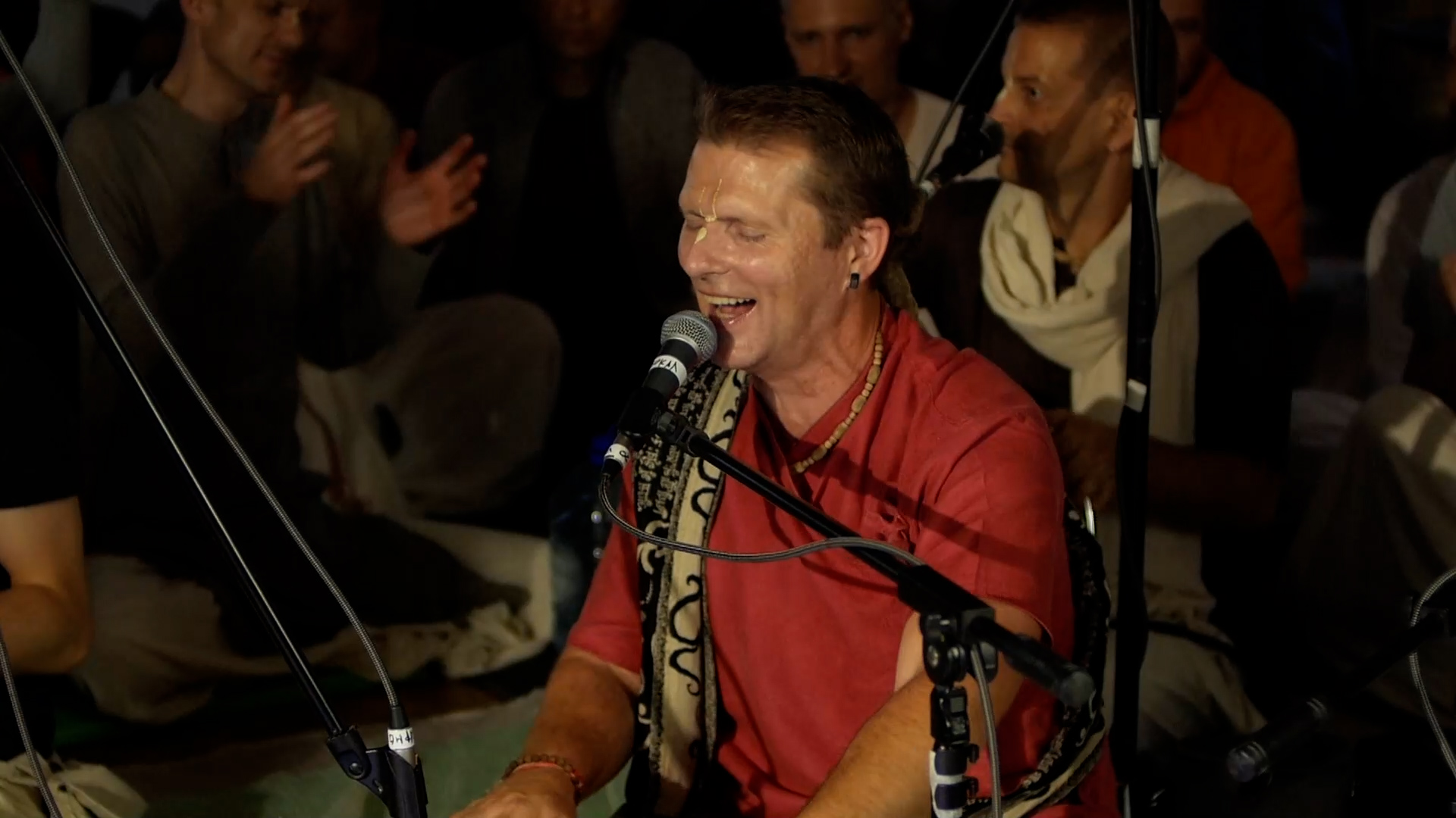 Тарана Чайтанья & Дивьянги | Tarana Caytanya & Divyangi - Kirtan Mela Vladivostok - 2018