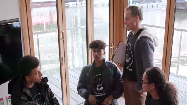 IOHR TV: Theo Padnos On Preventing Radicalisation in Young People смотреть онлайн