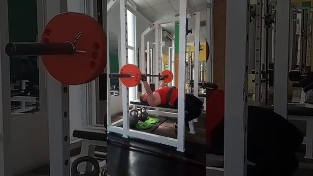 Тренировка жима лежа. смотреть онлайн