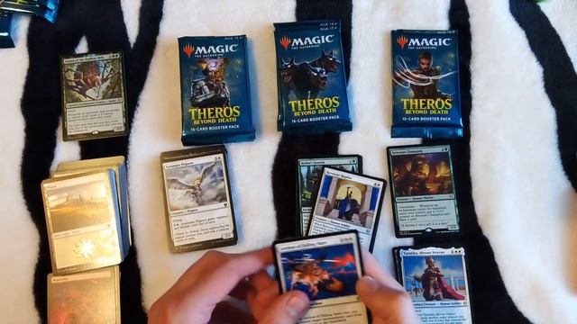 Unboxing the Magic: The Gathering Theros Beyond Death bundle смотреть онлайн