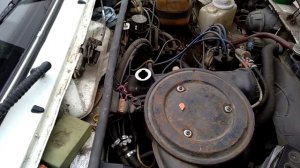 Эмульсия под крышкой клапанов / Белый налет на маслозаливной крышке авто Ваз