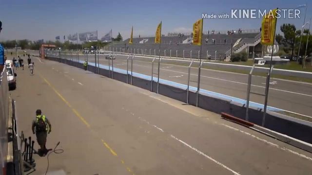 ARDUSSO PURA ADRENALINA AL VOLANTE CON EL RENAULT FLUENCE Y RENAULT SPORT CAMPEONES DEL SUPER TC200 смотреть онлайн