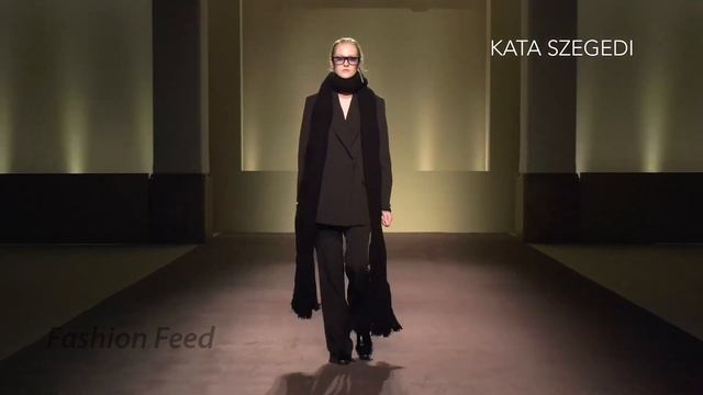 Budapest Select | Fall/Winter 2021/22 | Milan Fashion Week смотреть онлайн
